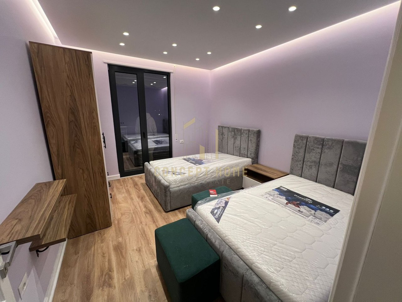 Jepet me qera apartament 3+1+2+2 ne Porcelan