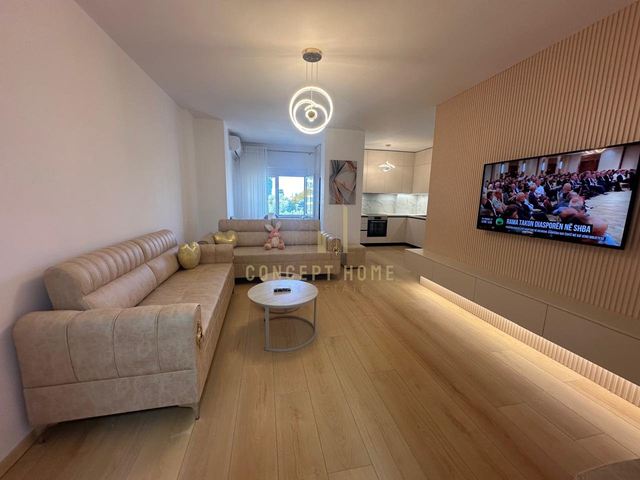 Apartment 2+1+2 for rent on Elbasani Street
