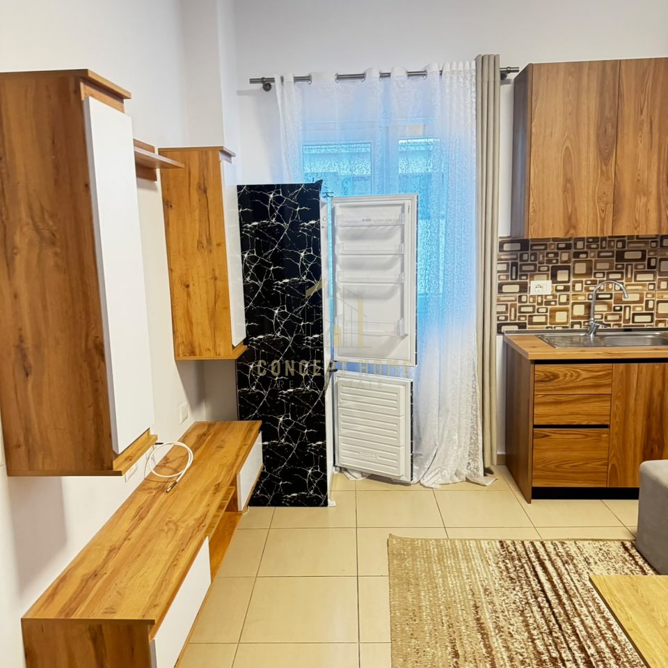 Apartament 1+1 Me Qira në Rruga 5 Maji, Tiranë - 500€ | 60 m²