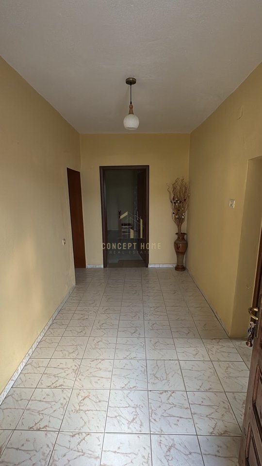 Appartamento 1+1 in affitto a Laprak/Prezzo: 50.000 Leke/mese