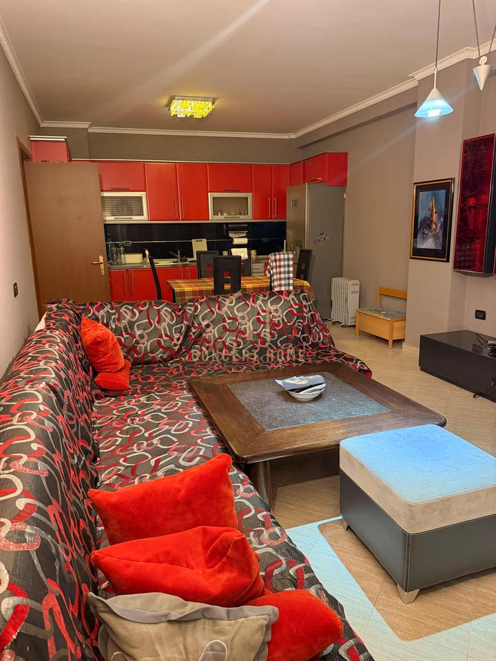 Apartment 2+1+2 for rent in Astir