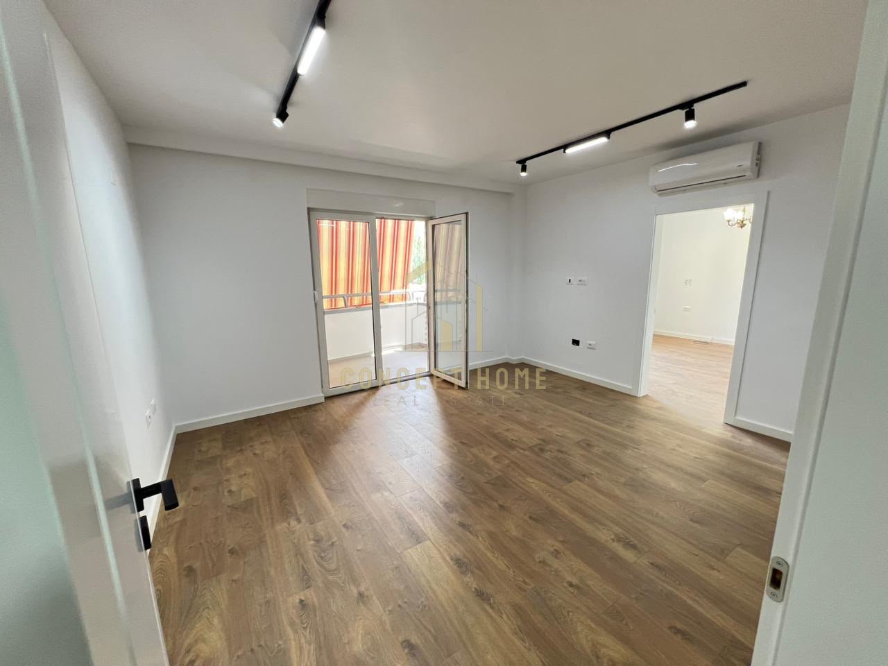 Jepet apartament 1+1 tek Stadiumi Air Albania