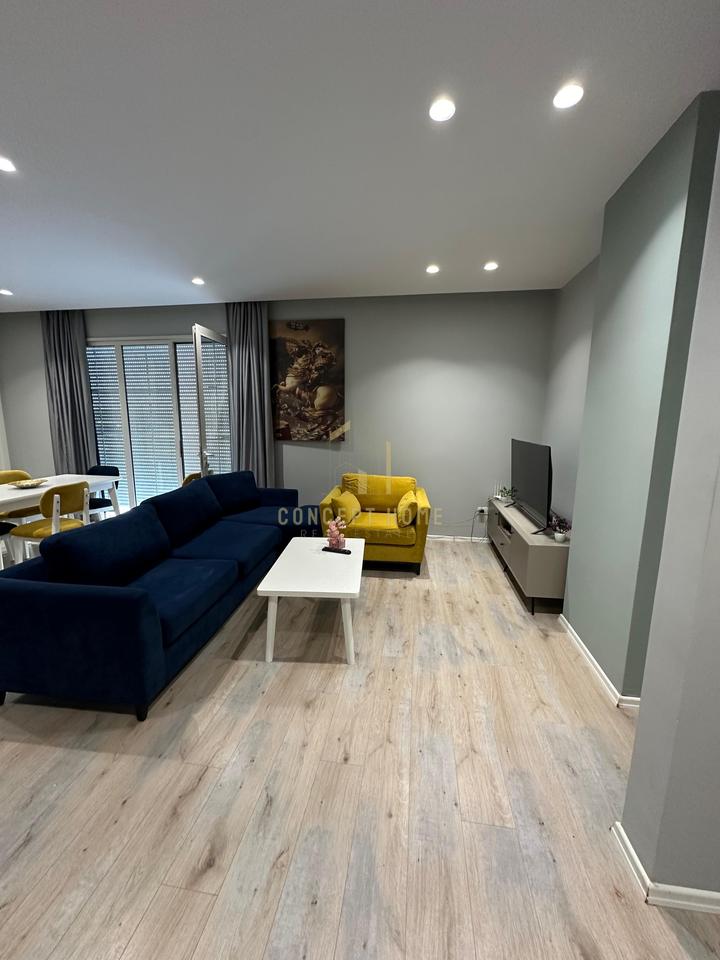 Apartament Modern 1+1 me Qira në Kamëz, Tiranë - 45.000 Lekë | 80 m²