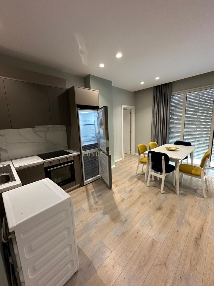 Apartament Modern 1+1 me Qira në Kamëz, Tiranë - 45.000 Lekë | 80 m²