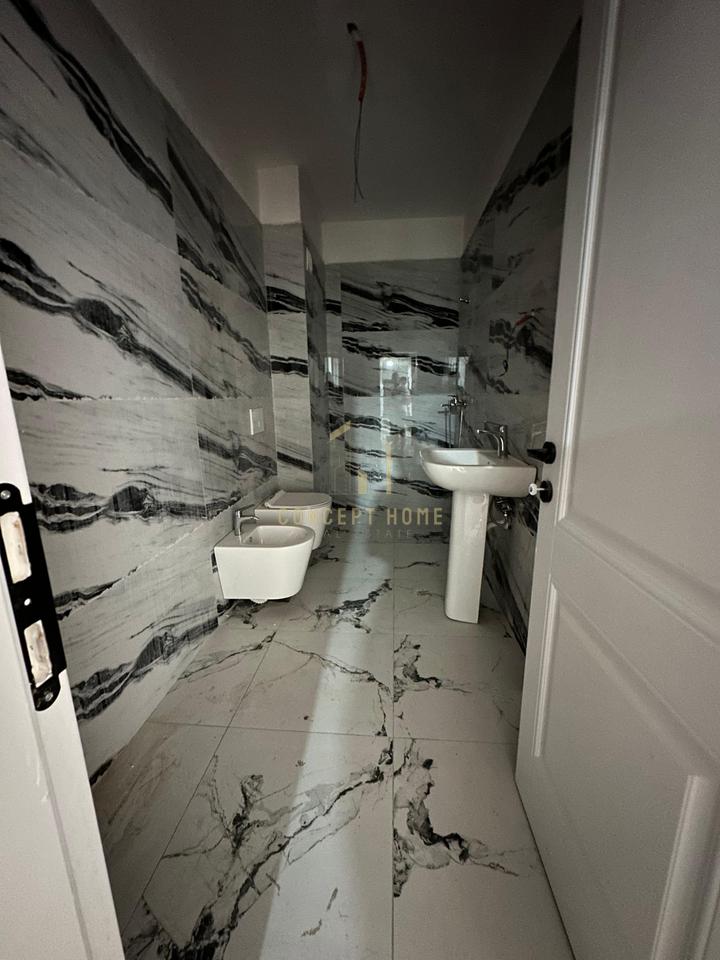 Apartament 2+1 Për Shitje në Kamëz, - 98 Milion e 667 Mij Lekë. | 109.63 m²