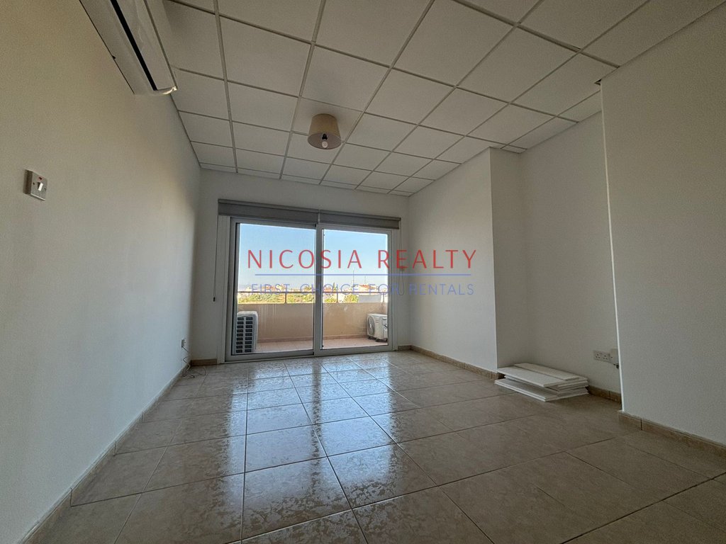 2 Bedroom Apartment in Aglatzia