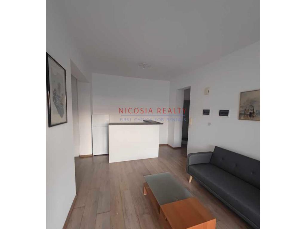 A 1 bedroom aparment is available in Engkomi