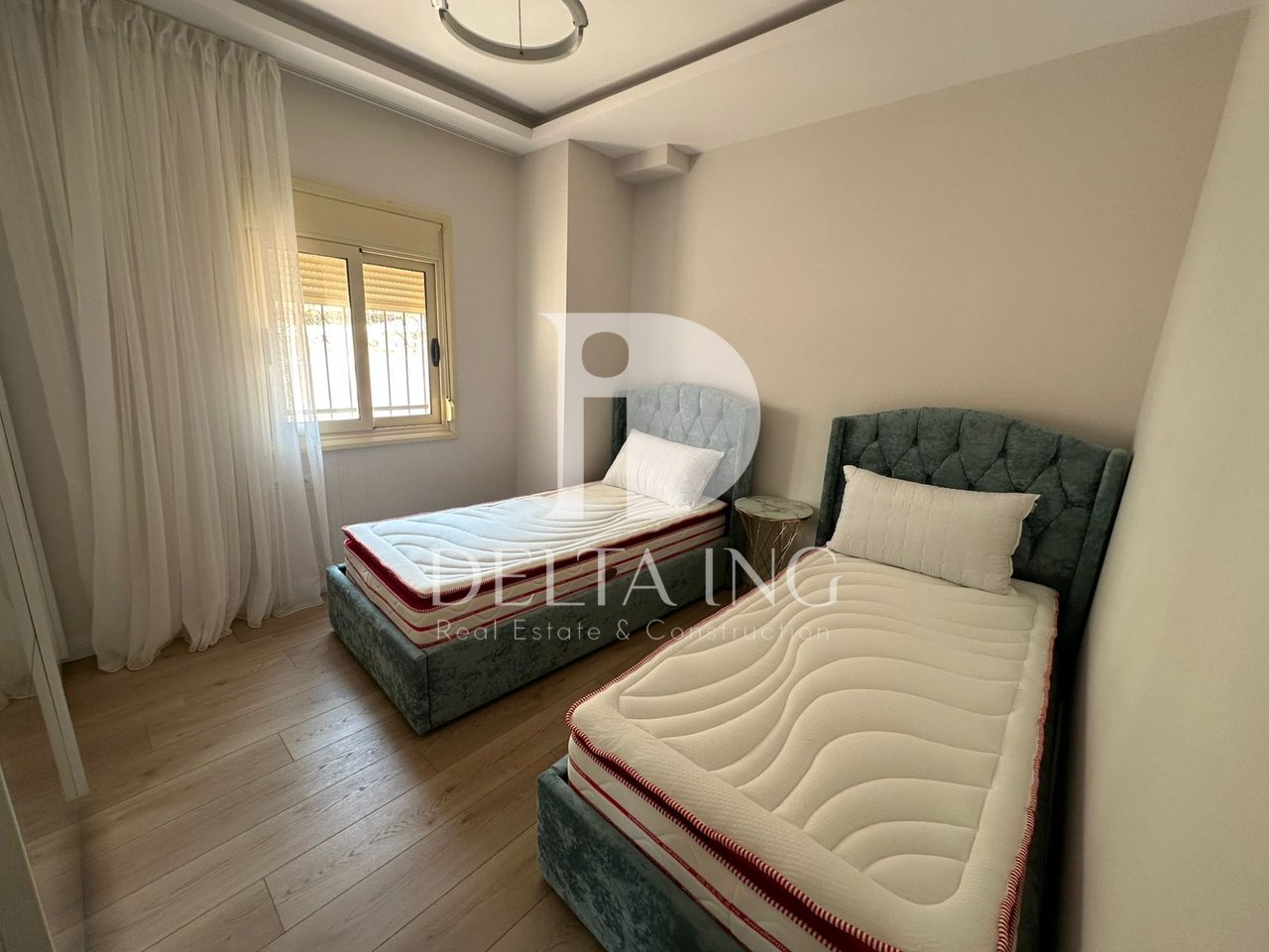 Appartamento 2+1 in vendita a Vlora in via Dhimitër Konomi, vicino all'Hotel Donantelo