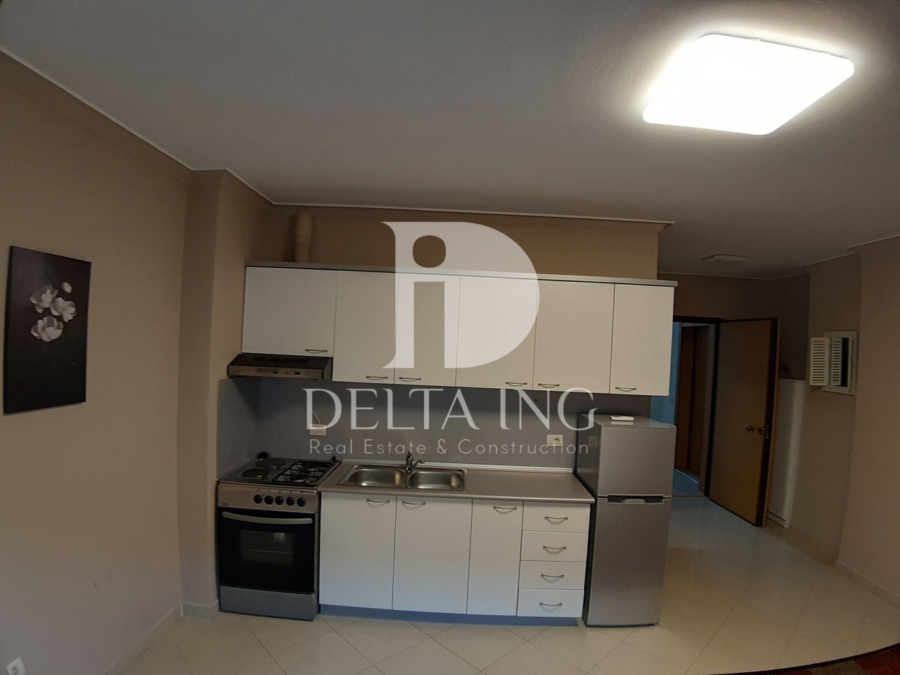Jepet me Qira Apartament 1+1 në Rrugën e Kosovarëve, pranë Le Bon