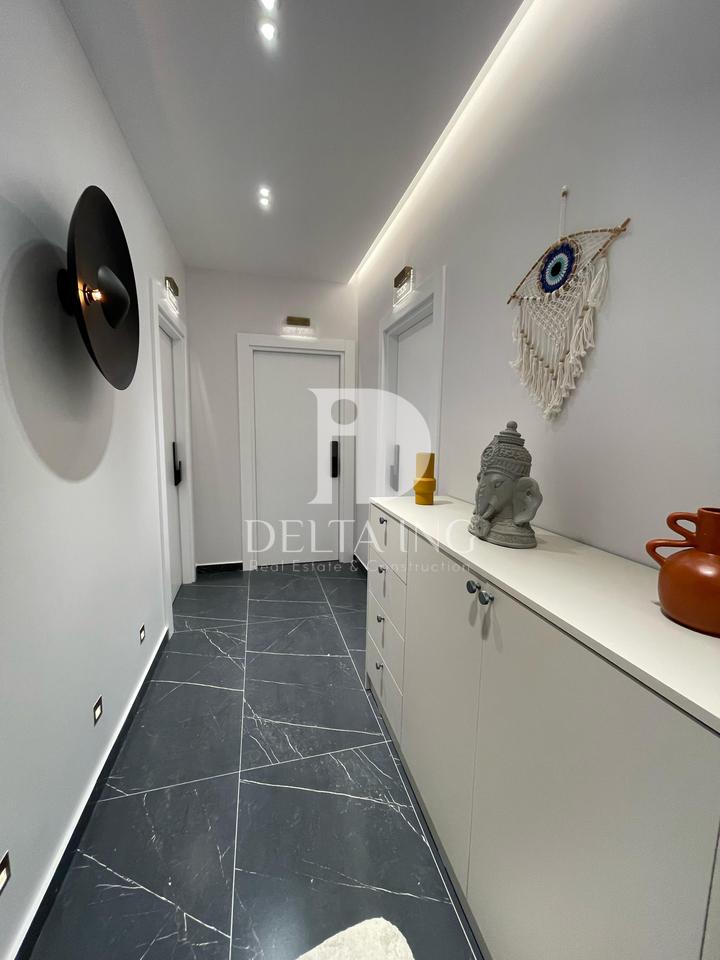 Apartament në Shitje, i ndarë në tre hapësira të veçanta – 2 Studio dhe 1 Apartament