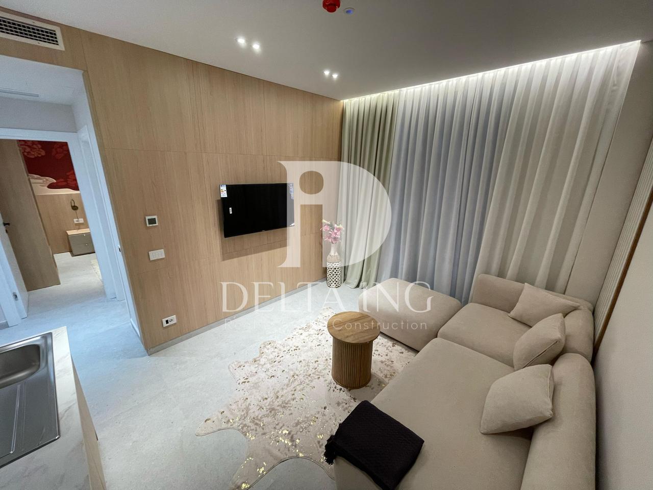Apartament në Shitje, i ndarë në tre hapësira të veçanta – 2 Studio dhe 1 Apartament