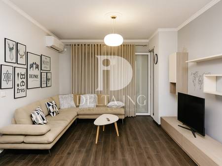 Modern 1+1 Apartment for Rent on "Karl Gega" street, near the Train Station, at the beginning of Bulevardi i Ri