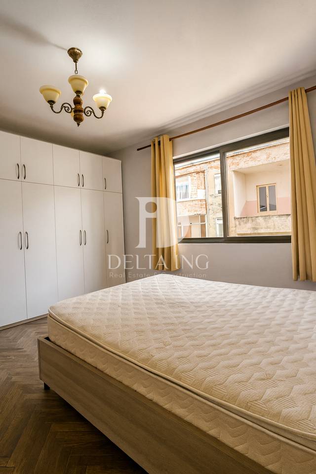 Shitet Apartament 1+1 tek Pazari i Ri, Rruga Tefta Tashko, Tiranë