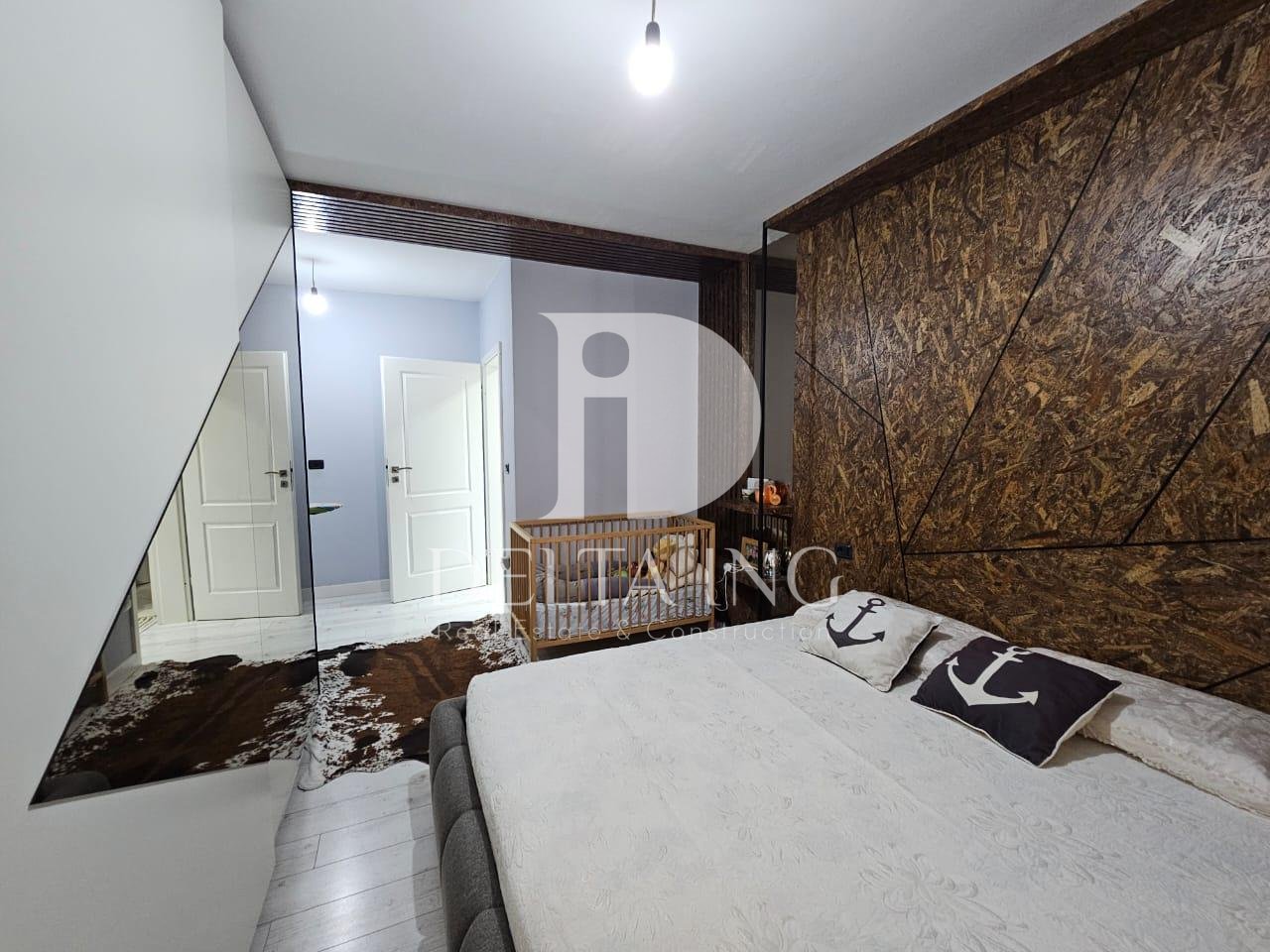 Vendesi appartamento 2+1+2 ad Astir – vicino a Villa L