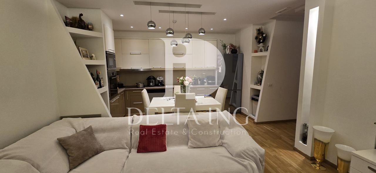 For sale Apartment 2+1+2 Garages Kodra e Diellit, Tirana