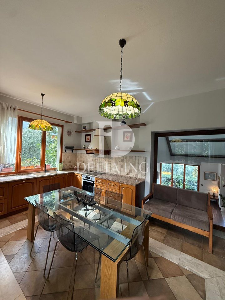 Jepet me Qira Vilë 4-Katëshe – Liqeni i Farkës, “Te Tre Vilat”