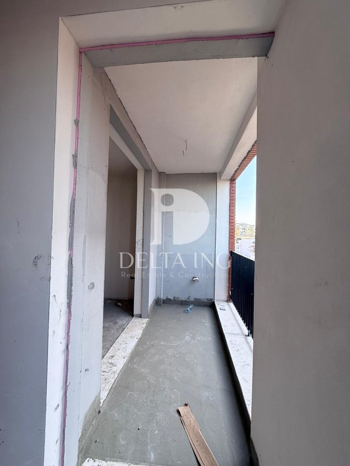 Shitet Apartament 1+1 me Verandë– Siri Kodra, Tiranë