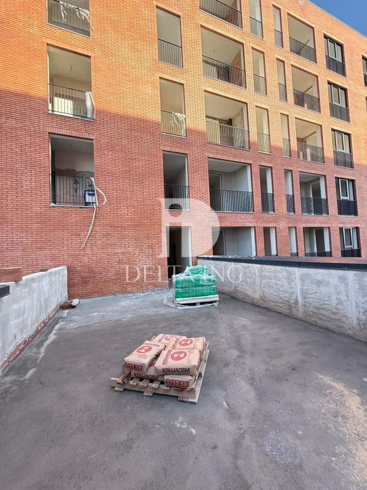 Shitet Apartament 1+1 me Verandë– Siri Kodra, Tiranë