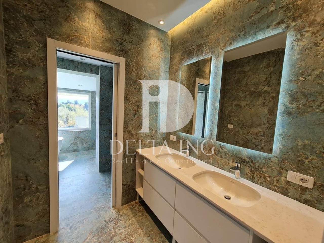 Vilë Luksoze në Shitje dhe me Qira – “Residenca Long Hill”, Tiranë