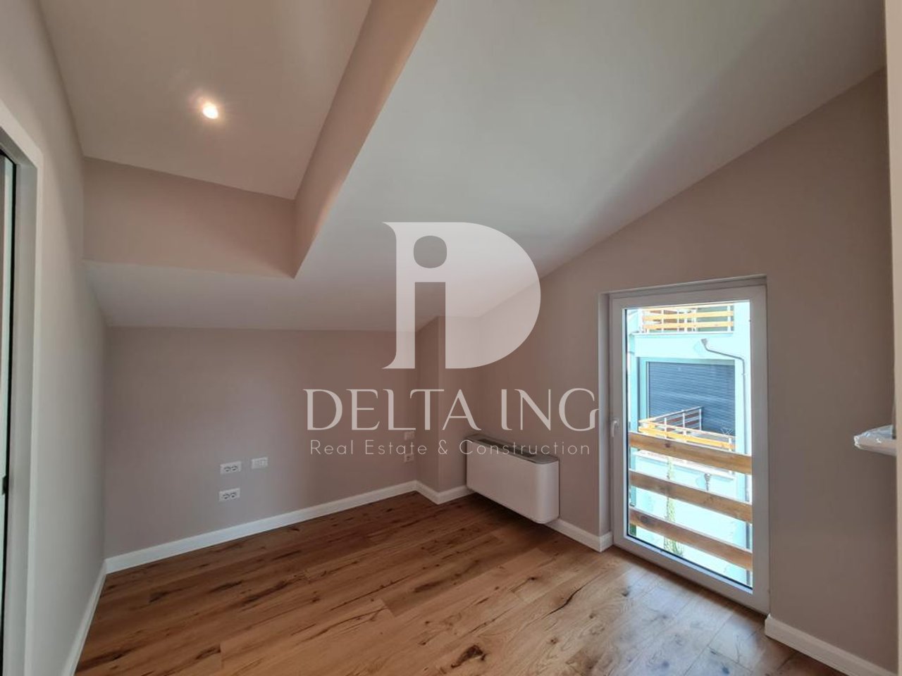 Vilë Luksoze në Shitje dhe me Qira – “Residenca Long Hill”, Tiranë