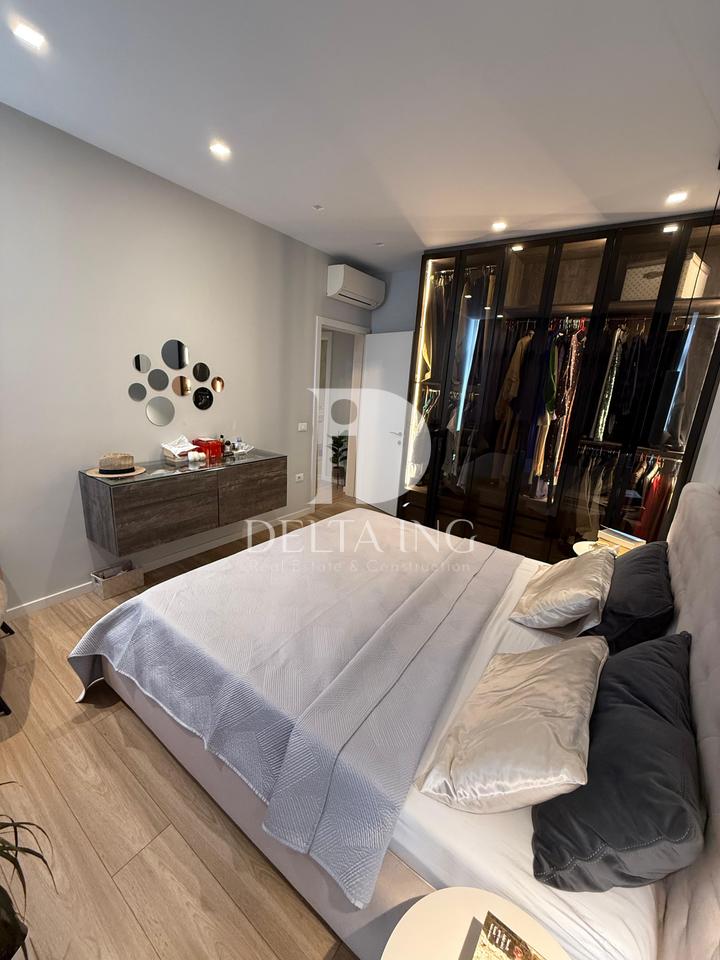 Jepet me Qira Apartament 2+1+2 – Komuna e Parisit, Kika 2, Tiranë