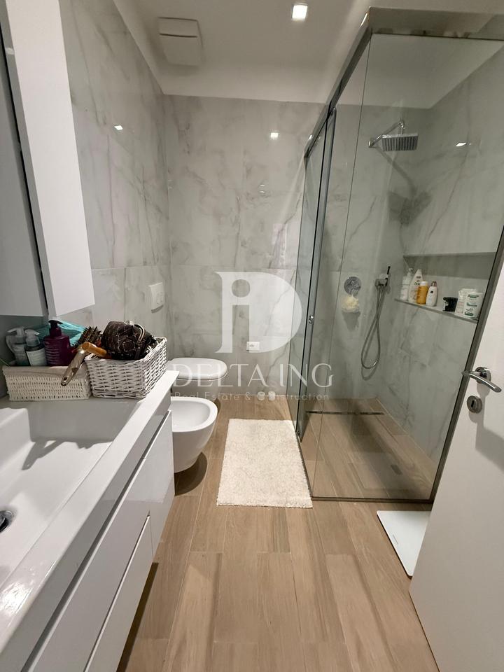 Jepet me Qira Apartament 2+1+2 – Komuna e Parisit, Kika 2, Tiranë