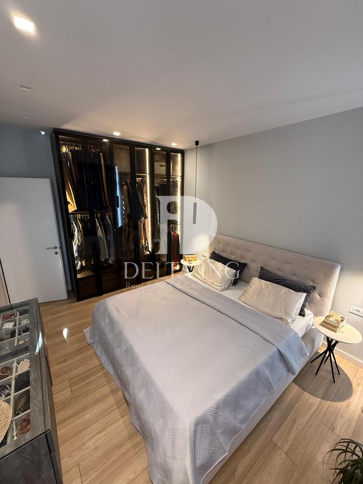 Jepet me Qira Apartament 2+1+2 – Komuna e Parisit, Kika 2, Tiranë