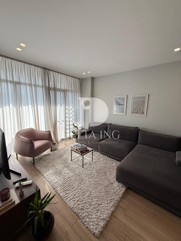 Jepet me Qira Apartament 2+1+2 – Komuna e Parisit, Kika 2, Tiranë