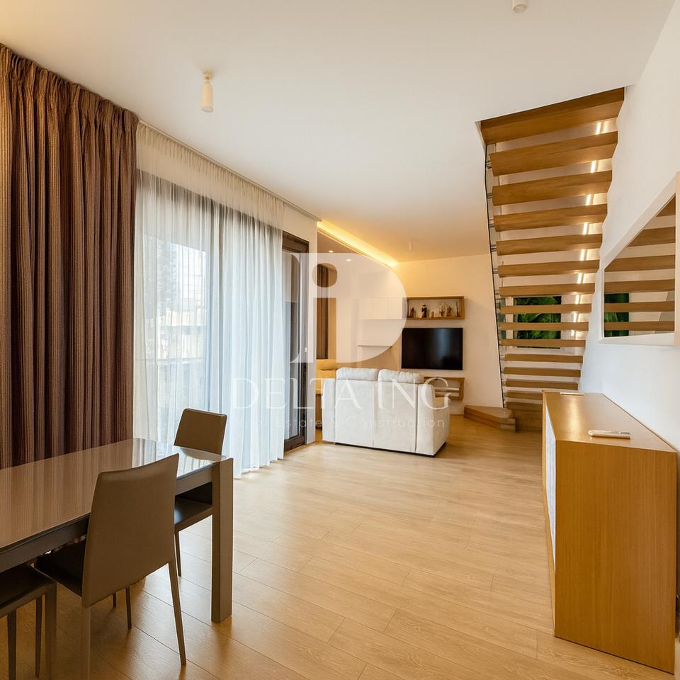 Jepet me Qira Duplex Modern 3+1+3 tek Rruga e Barrikadave