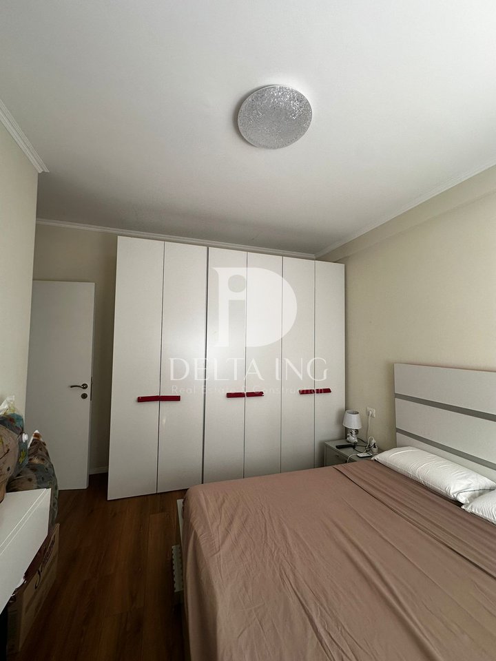 Affittasi Appartamento 1+1 – Complesso E88, Tirana