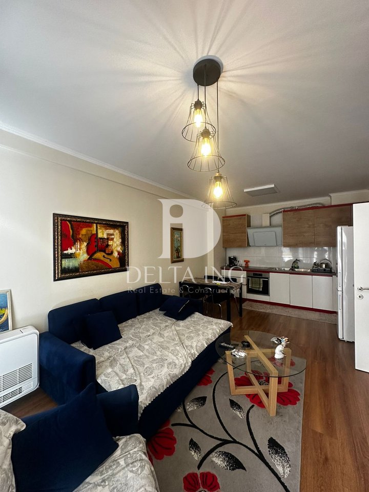 Affittasi Appartamento 1+1 – Complesso E88, Tirana
