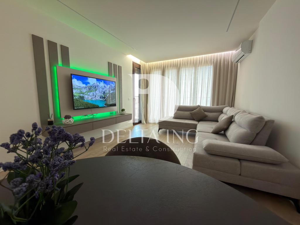 Jepet me qira apartament 1+1 në Qendër, në Rruga e Barrikadave.