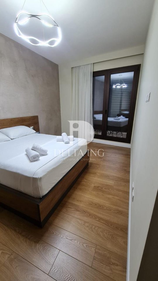 Duplex for rent – Barricade Street