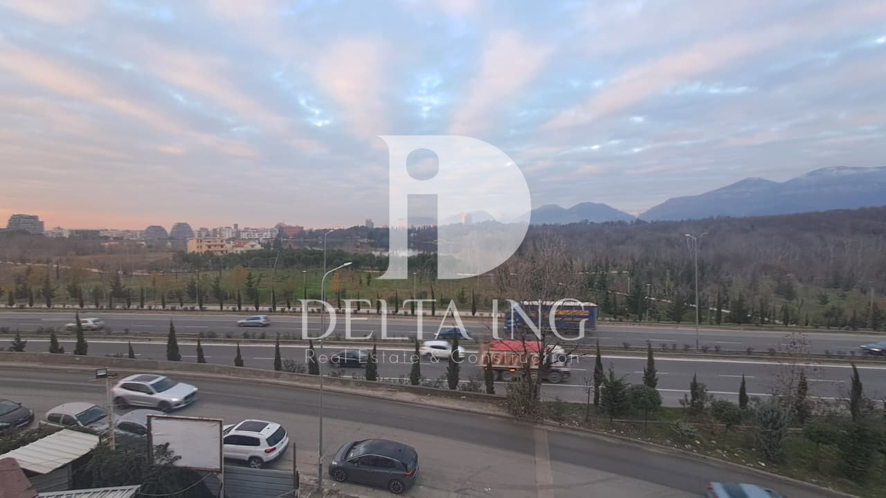 Jepet me qira apartament 2+1+2 me post parkimi – Vet Albania, Tiranë