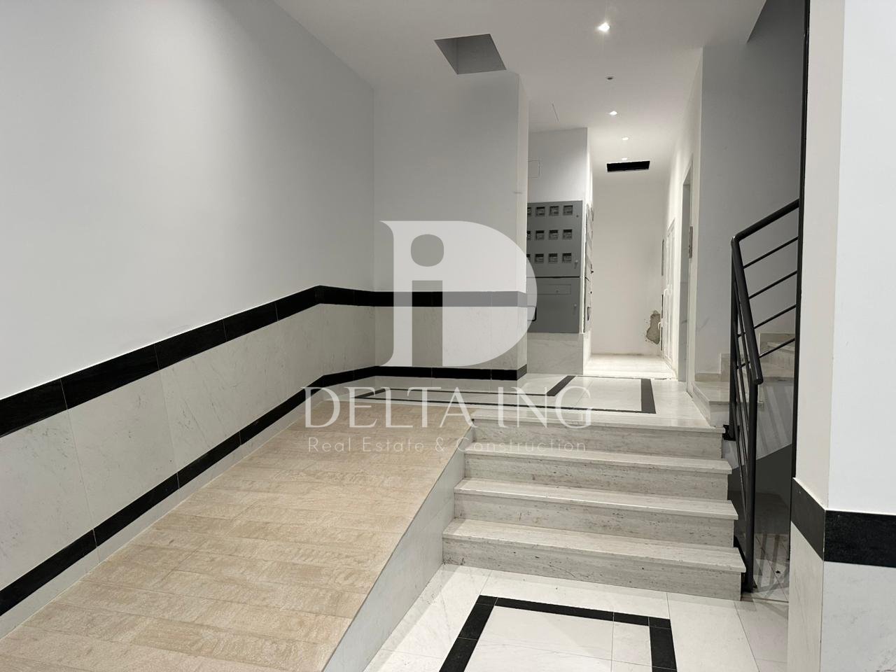 IN VENDITA APPARTAMENTO 2+1+2 – LUNGOMARE, VLORË