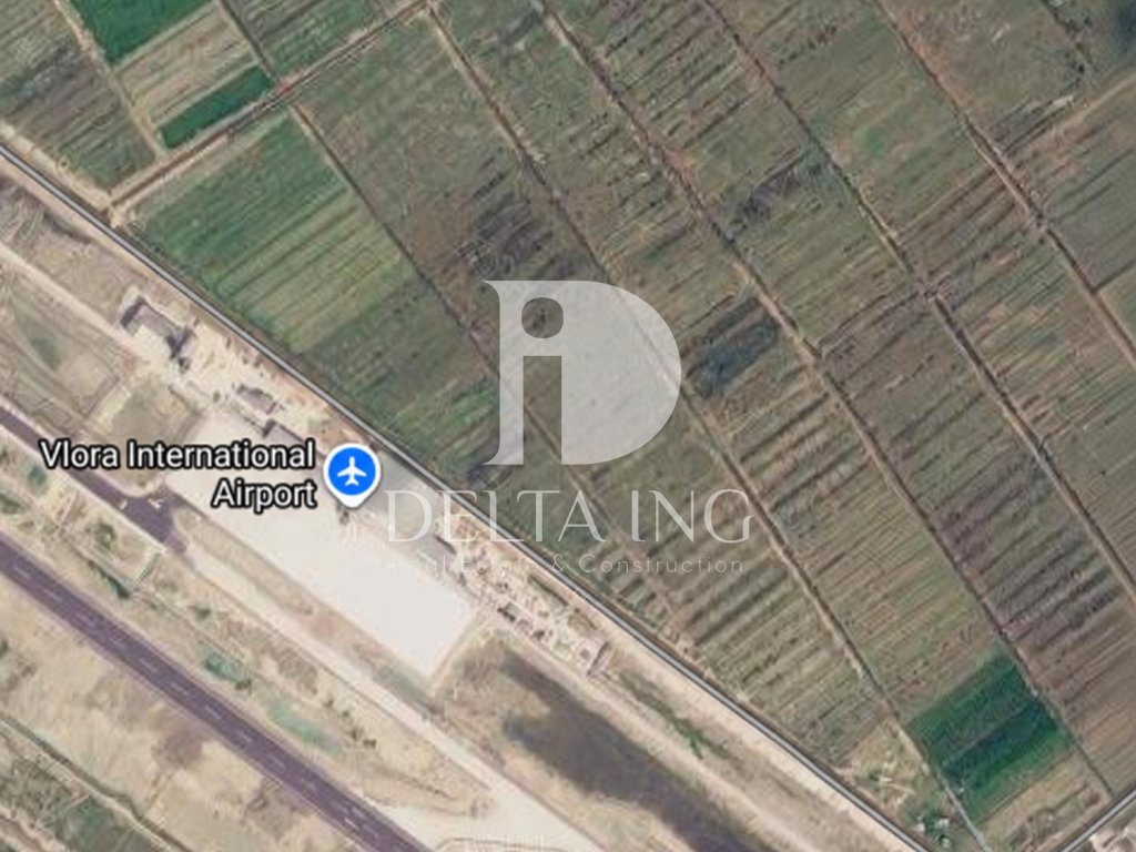 Shitet tokë pranë Aeroportit të Vlorës