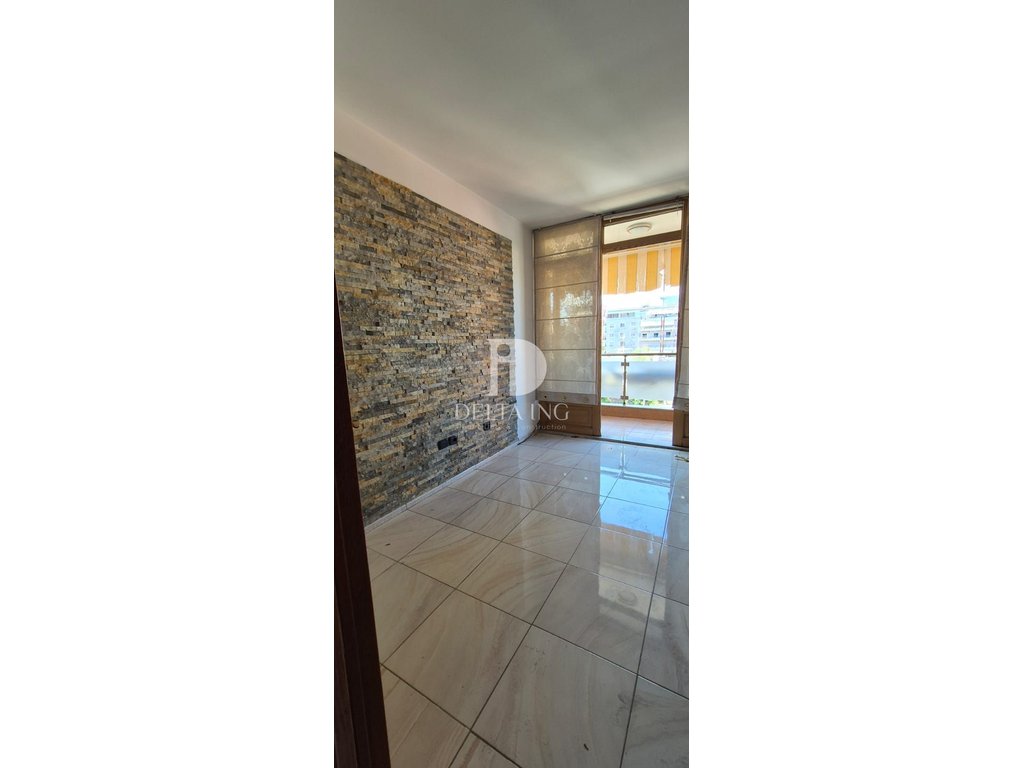 Shitet apartament 2+1+2 te 21 Dhjetori – Rruga Muhamet Gjollesha
