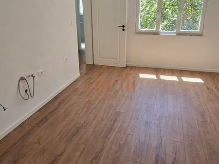 Apartament 1+1 per Shitje tek 21-dhjetori
