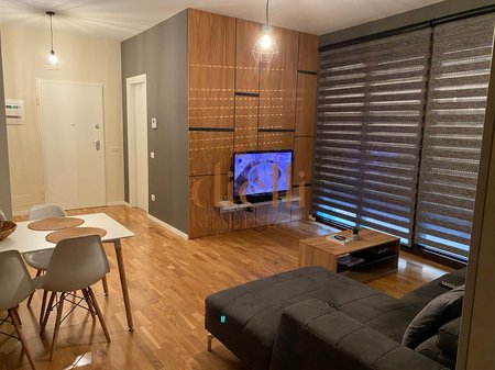 1+1 Apartment for Rent on Barrikadave Street