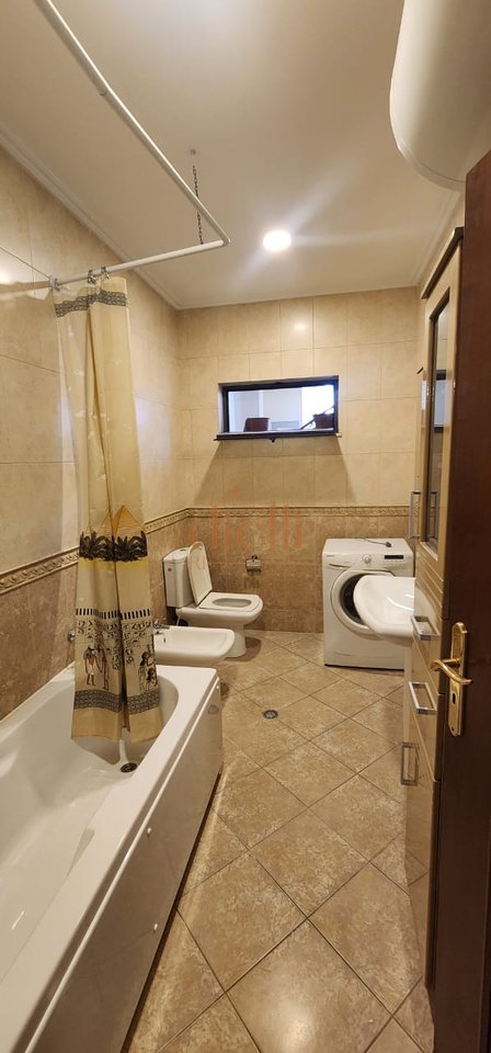 Appartamento in affitto in Via Kavaja