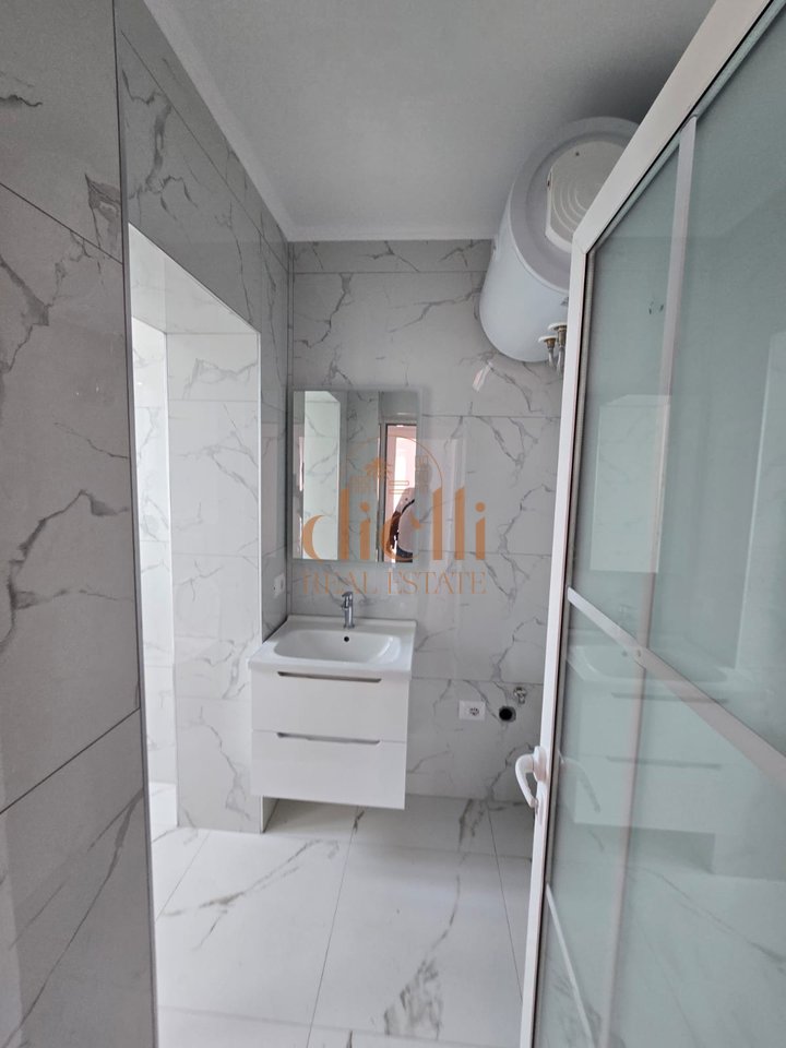 Apartament 2+1 per Shitje ne Don Bosco
