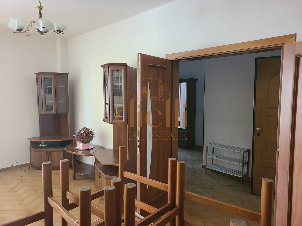 Appartamento 2+1+2 in affitto vicino al Mercato Elettrico