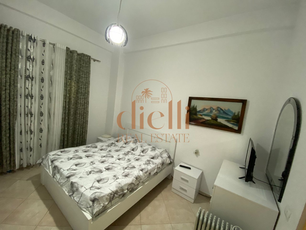 Apartament 2+1+2 per Shitje ne Fresk