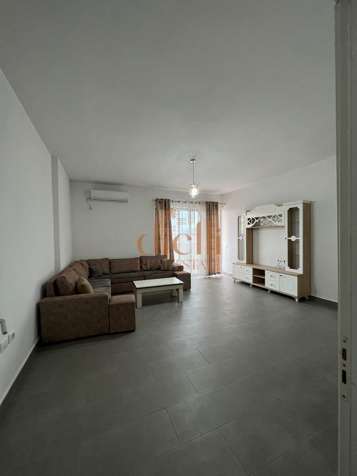 2+1 Apartment for Sale in Kamez