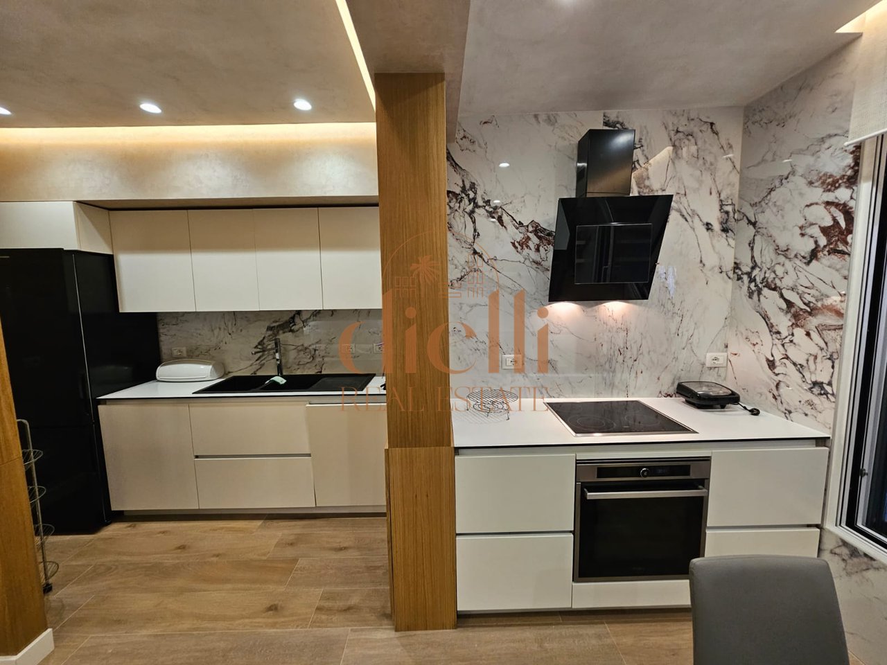 Apartament 2+1 per Shitje tek Mali Robit Durres