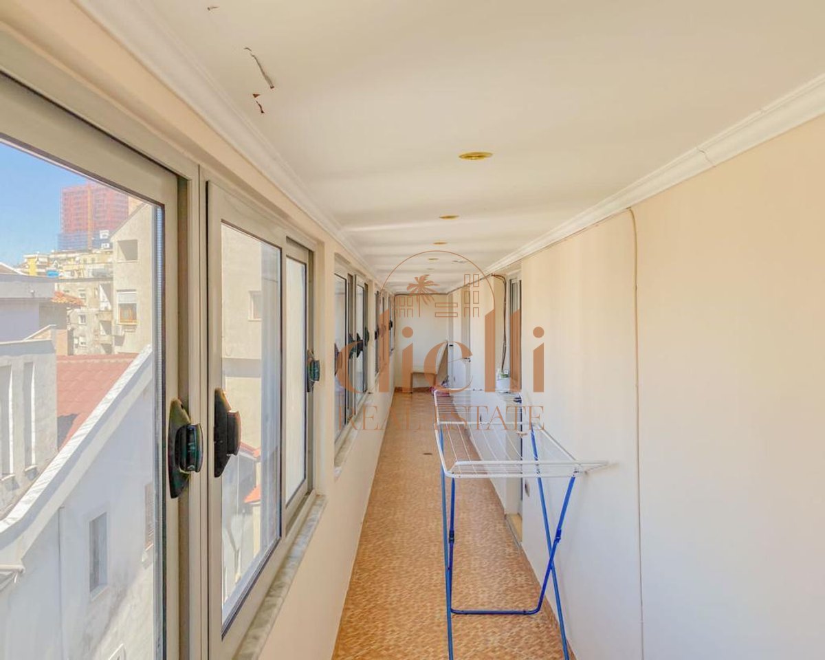 Apartament 2+1 per Qira tek Muhamet Gjollesha