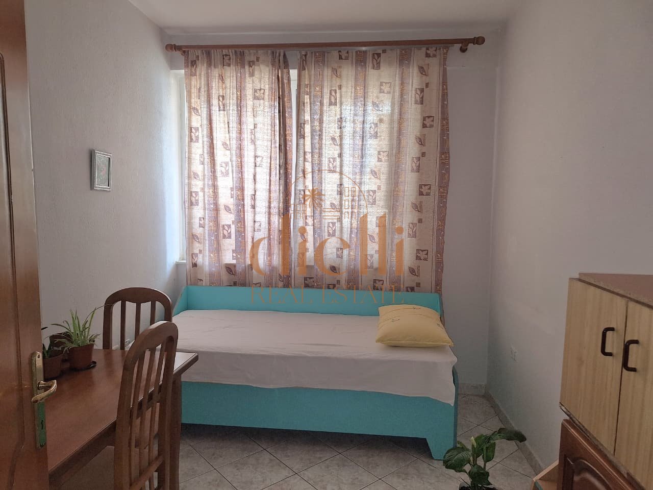 Apartament 3+1+2 per Qira tek Rruga Siri Kodra