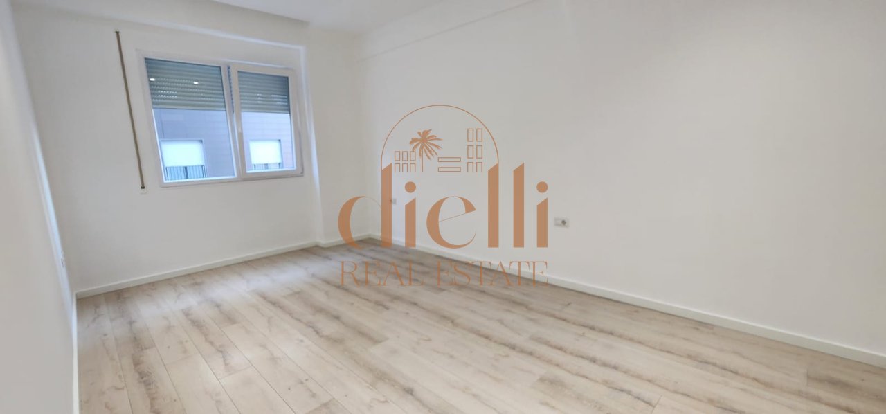 Office Spaces for Rent on Dibra Street