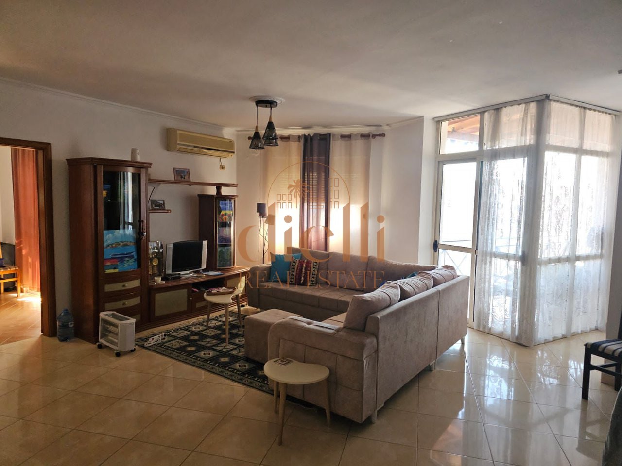 Appartamento 2+1 in affitto in Via Barrikadave