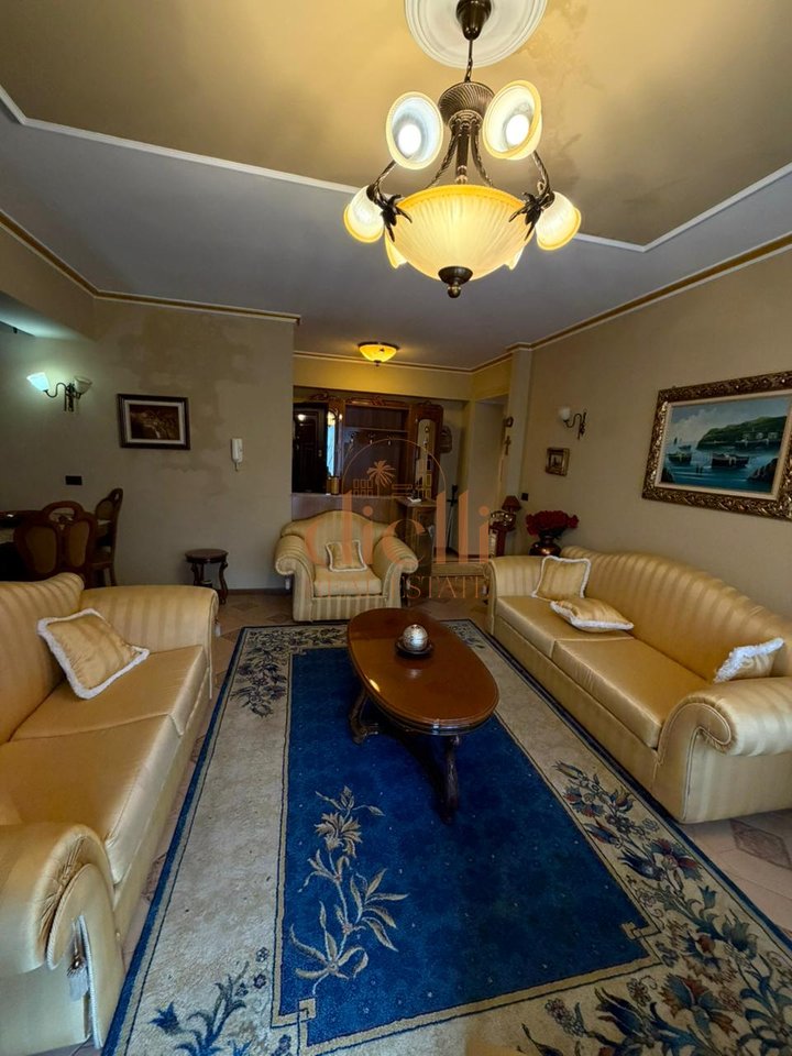 Apartament 2+1+2 per Qira tek Libri Universitar